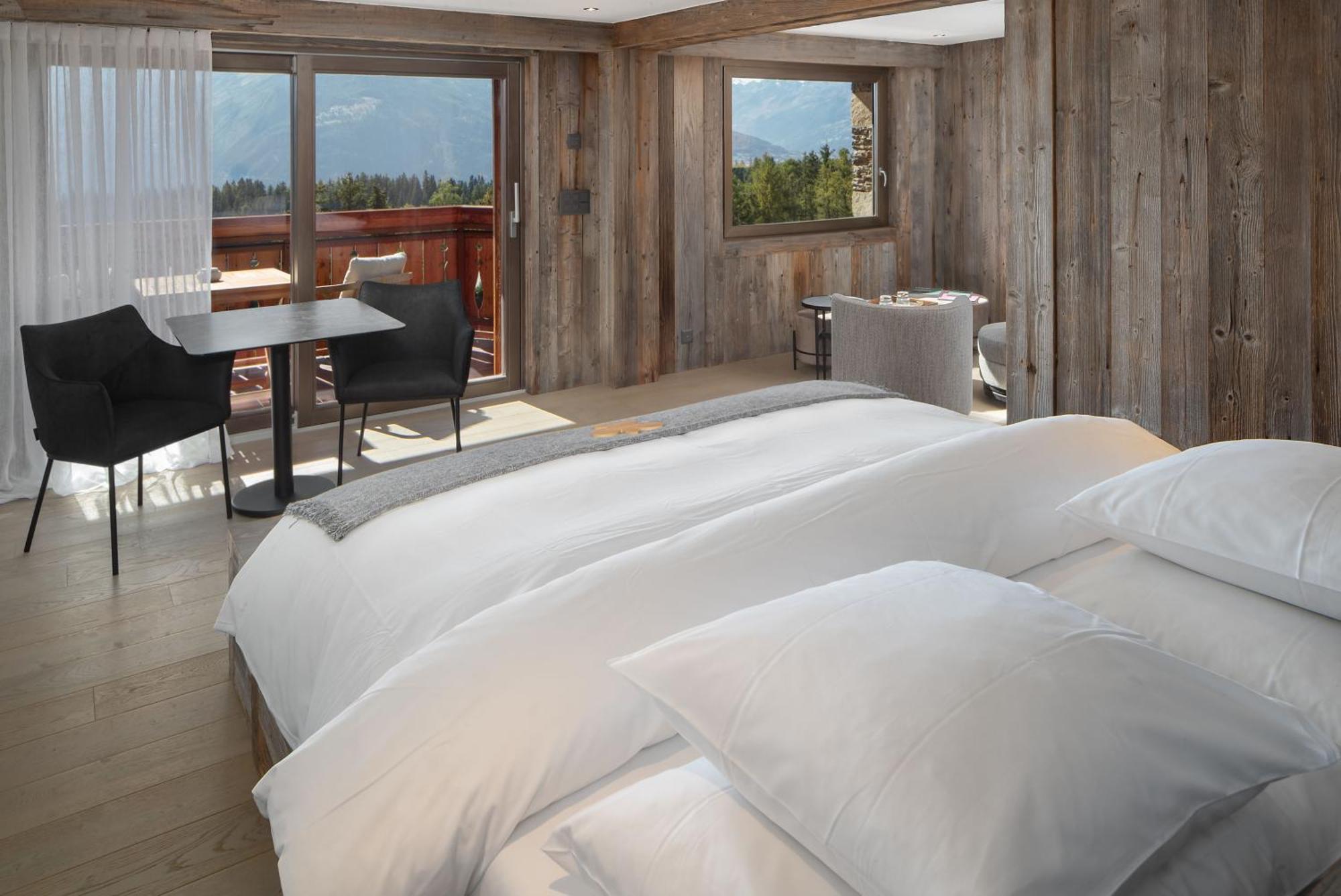 Two-Bedroom Suite